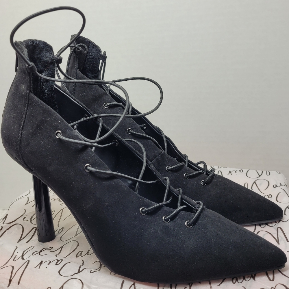 Wild Pair Witchy Black Suede Shoes 8M